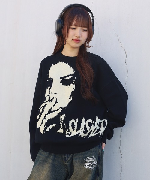 ATMARK(アットマーク)の「《2サイズ展開 / UNISEX 》ATMARKジャガードニット フェイス柄ニット クルーネックニット(ニット/セーター・レディース・ブラック/ワインレッド・M/L)」の8枚目の写真