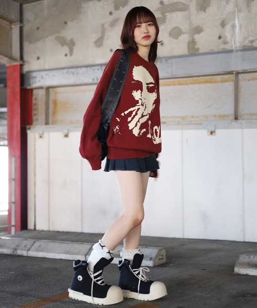 ATMARK(アットマーク)の「《2サイズ展開 / UNISEX 》ATMARKジャガードニット フェイス柄ニット クルーネックニット(ニット/セーター・レディース・ブラック/ワインレッド・M/L)」の9枚目の写真