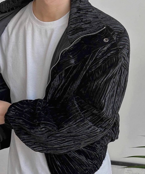 NOWLE（ノウル）の「【NOWLE】ベロア調 トラックジャケット＆パンツ ラグジュアリー セットアップ（ジャージ・メンズ・ブラック・MEDIUM/LARGE/X-LARGE）」の17枚目の写真