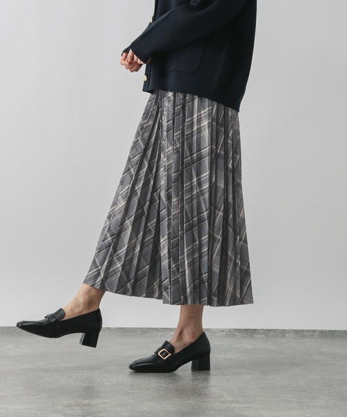 GLOBAL WORK（グローバルワーク）の「イージーケアプリーツスカート/593329（スカート・レディース・ベージュ系その他3/グレー系その他6/ブラック系その他/ダークブルー/グレー系その他7・SHORT/REGULAR）」の20枚目の写真