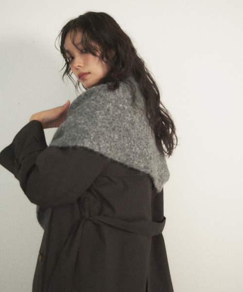 Shelly island（シェリーアイランド）の「トライアングルウール混ニットショール（ストール/ショール・レディース・グレー/ブラック/ホワイト/ブラウン・FREE）」の7枚目の写真