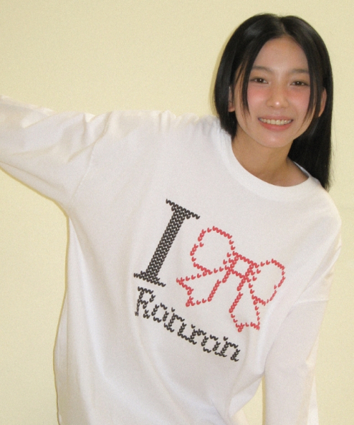 RONRON（ロンロン）の「I RIBBON OVER FIT LONG SLEEVE T SHIRT WHITE（Tシャツ/カットソー・レディース・その他・FREE）」の4枚目の写真