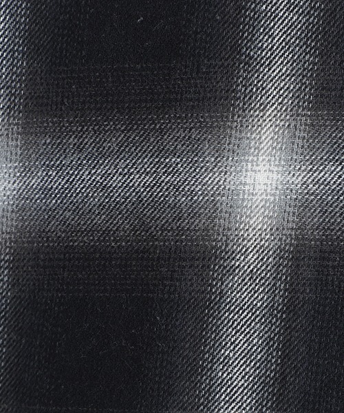 REMI RELIEF NAVY LABEL（レミレリーフネイビーレーベル）の「REMI RELIEF NAVY LABEL / レミレリーフ ネイビーレーベル：オンブレネルチェックシャツ：RN29373074AK[STD]（シャツ/ブラウス・メンズ・ネイビー/ブラック/ブラウン・M/L）」の7枚目の写真