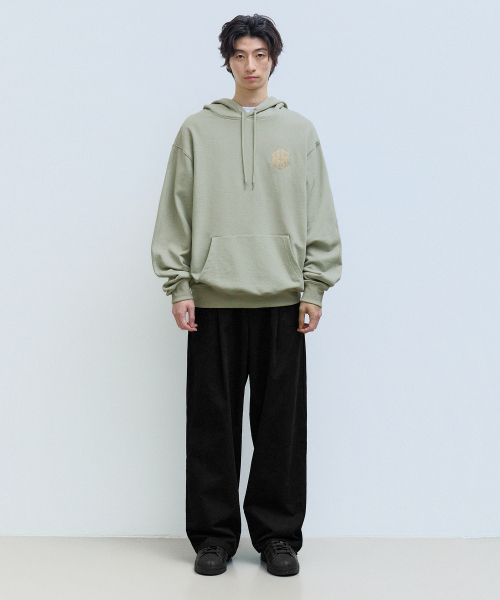 F.ILLUMINATE（フィルミネイト）の「スモールキャピタルロゴフードパーカー-ブラック（パーカー・レディース・その他・SMALL/MEDIUM/LARGE）」の5枚目の写真