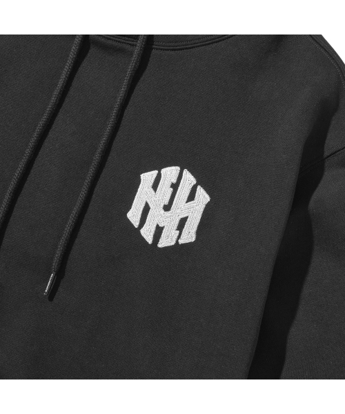 F.ILLUMINATE（フィルミネイト）の「スモールキャピタルロゴフードパーカー-ブラック（パーカー・レディース・その他・SMALL/MEDIUM/LARGE）」の8枚目の写真