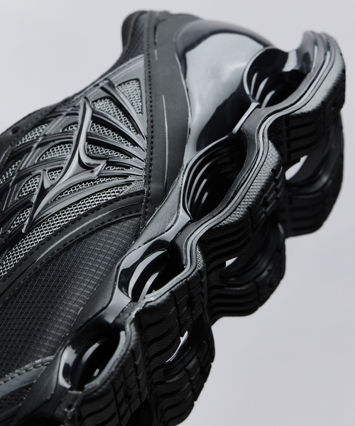MIZUNO(ミズノ )の「MIZUNO(ミズノ) WAVE PROPHECY LS GTX D1GA2560(スニーカー・メンズ・ブラック・25.5cm/26cm/26.5cm/27cm/27.5cm/28cm/28.5cm/29cm)」の17枚目の写真