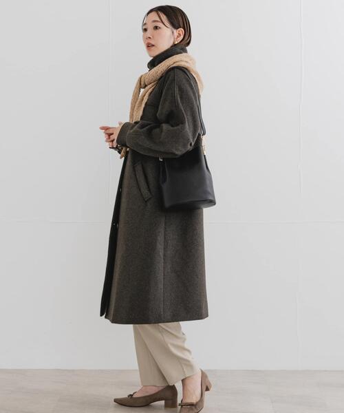 F by ROSSO(エフバイロッソ)の「F by ROSSO 『UR TECH』ビーバーステンカラーロングコート(ステンカラーコート・レディース・ブラック/ブラウン・FREE)」の17枚目の写真