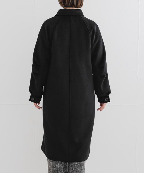 F by ROSSO(エフバイロッソ)の「F by ROSSO 『UR TECH』ビーバーステンカラーロングコート(ステンカラーコート・レディース・ブラック/ブラウン・FREE)」の3枚目の写真