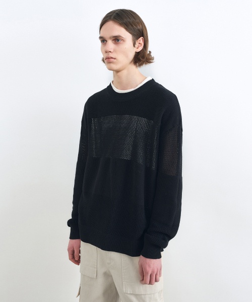 INSILENCE（インサイロンス）の「コントラストパネルプルオーバーニット BLACK（ニット/セーター・レディース・その他・SMALL/MEDIUM/LARGE）」の5枚目の写真