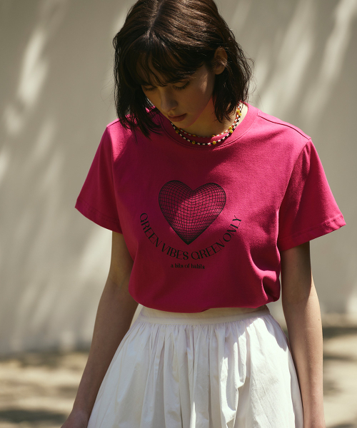 THE GREEN LAB（ザグリーンラボ）の「ハートプラネット1 グラフィック半袖Tシャツ [ピンク]（Tシャツ/カットソー・レディース・その他・FREE）」の2枚目の写真