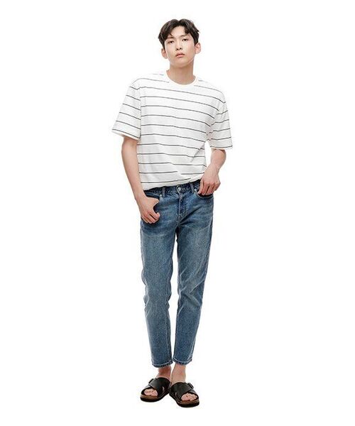 MUSINSA STANDARD（ムシンサスタンダード）の「スリムクロップデニムパンツ[ライトインディゴ]（デニムパンツ・メンズ・その他・29/32/30/31/26/27/28/33/34/36）」の14枚目の写真