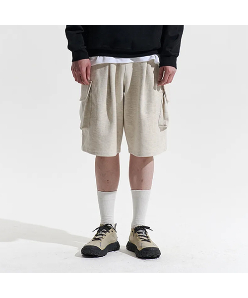 XERO（ゼロ）の「Deep One Tuck Cargo Sweat Shorts [4 Colors]（その他パンツ・メンズ・ホワイト/オートミール/ブラック/グレー・LARGE/MEDIUM）」の4枚目の写真