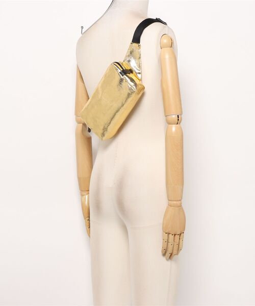 Jack Gomme（ジャックゴム）の「【JACK GOMME】ナイロン ボディバッグ ウェストポーチ　BLOOM（ボディバッグ/ウエストポーチ・レディース・ゴールド・FREE）」の17枚目の写真