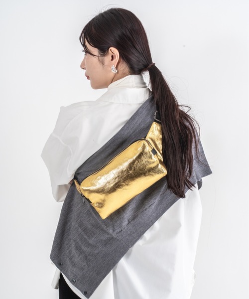 Jack Gomme（ジャックゴム）の「【JACK GOMME】ナイロン ボディバッグ ウェストポーチ　BLOOM（ボディバッグ/ウエストポーチ・レディース・ゴールド・FREE）」の7枚目の写真