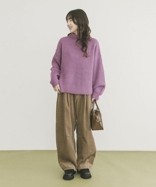 ITEMS URBANRESEARCH（アイテムズ アーバンリサーチ）の「フワフワボトルネックニット（ニット/セーター・レディース・チャコールグレー/ライトベージュ/イエロー系その他/パープル・FREE）」の6枚目の写真