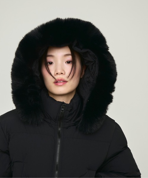セール】Faux Fur Hooded Down Jacket / フェイクファーフード付き