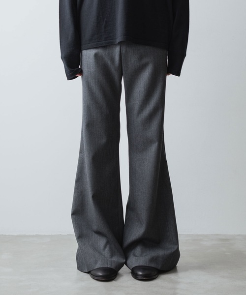 ato（アトウ）の「CLASSIC WOOL FLAIR PANTS（スラックス・メンズ・チャコールグレー/ブラック/ネイビー・44/46/48）」の9枚目の写真