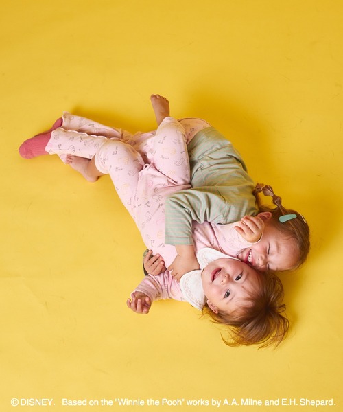 pairmanon（ペアマノン）の「【くまのプーさん】【リンクコーデ】【ベビー】総柄 襟付き ロンパース（ロンパース・キッズ・ピンク/ベージュ・70/80）」の14枚目の写真