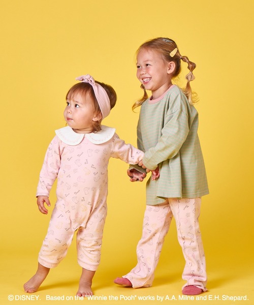 pairmanon（ペアマノン）の「【くまのプーさん】【リンクコーデ】【ベビー】総柄 襟付き ロンパース（ロンパース・キッズ・ピンク/ベージュ・70/80）」の16枚目の写真