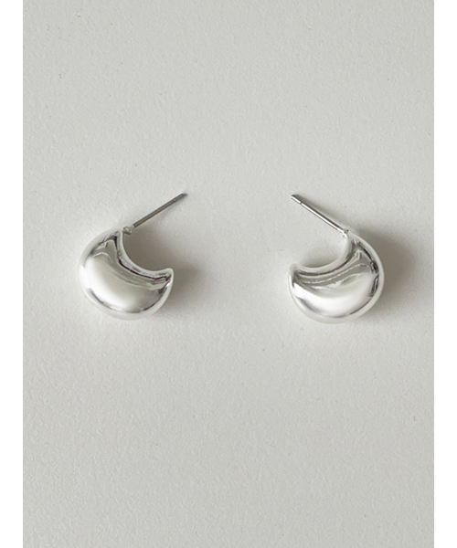 ELYONA（エリオーナー）の「ELA 13 Crescent Earrings（ピアス（両耳用）・レディース・その他・FREE）」の3枚目の写真