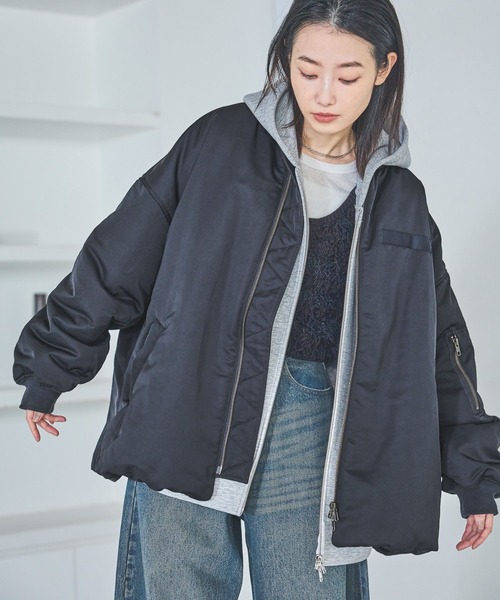 LAKOLE（ラコレ）の「中綿ボンバージャケット / 634974（ブルゾン・レディース・カーキ/ベージュ/ネイビー・FREE）」の20枚目の写真