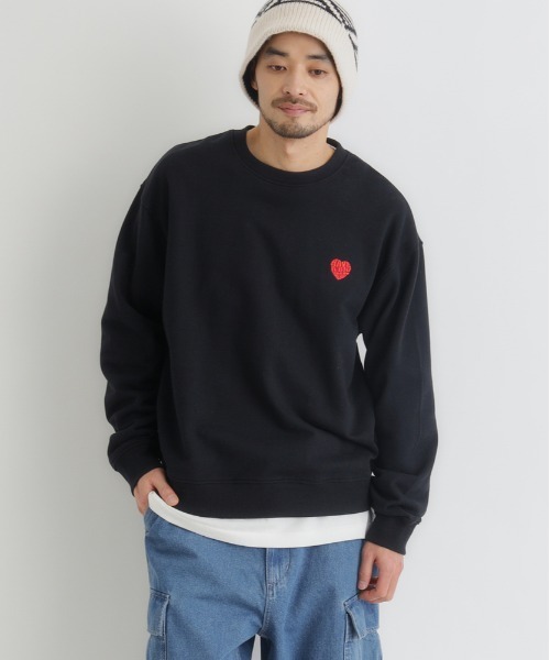 Right-on（ライトオン）の「【Refurbish】ワンポイントロゴ刺繍クルーネックプルオーバー (シンプル / 着回し抜群 / オールシーズン)（スウェット・メンズ・ネイビー/グレー/ブラック・M/L/S/XL）」の2枚目の写真