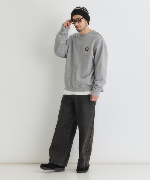 Right-on（ライトオン）の「【Refurbish】ワンポイントロゴ刺繍クルーネックプルオーバー (シンプル / 着回し抜群 / オールシーズン)（スウェット・メンズ・ネイビー/グレー/ブラック・M/L/S/XL）」の17枚目の写真