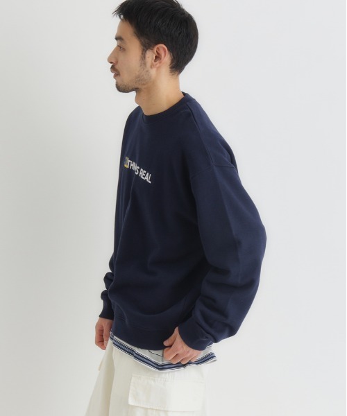 Right-on（ライトオン）の「【Refurbish】ワンポイントロゴ刺繍クルーネックプルオーバー (シンプル / 着回し抜群 / オールシーズン)（スウェット・メンズ・ネイビー/グレー/ブラック・M/L/S/XL）」の19枚目の写真