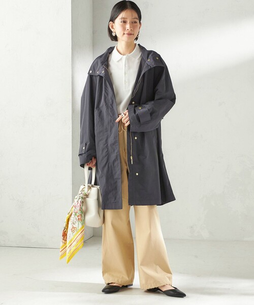 SHIPS(シップス)の「〈手洗い可 / 撥水加工 / UVカット〉 スタンドカラー フード コート(その他アウター・レディース・ライトグリーン/ネイビー・ONE SIZE)」の8枚目の写真