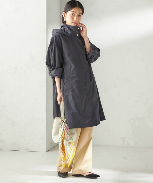 SHIPS(シップス)の「〈手洗い可 / 撥水加工 / UVカット〉 スタンドカラー フード コート(その他アウター・レディース・ライトグリーン/ネイビー・ONE SIZE)」の17枚目の写真