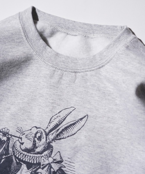 THRIFTY LOOK(スリフティールック)の「THRIFTY LOOK スリフティルック/ "WHITE RABBIT"CREW アリスインワンダーランド(スウェット・メンズ・グリーン/アッシュグレー/ブラック・LARGE/X-LARGE/MEDIUM)」の16枚目の写真