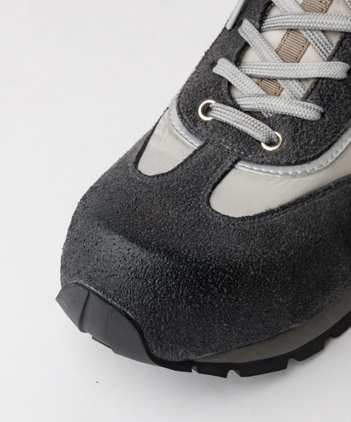 alfredoBANNISTER(アルフレッドバニスター)の「【26S/S】ヴィンテージ コンビネーション スニーカー(スニーカー・メンズ・オレンジ/ブルー/グレー・43/42/41/39/40/44/45)」の13枚目の写真