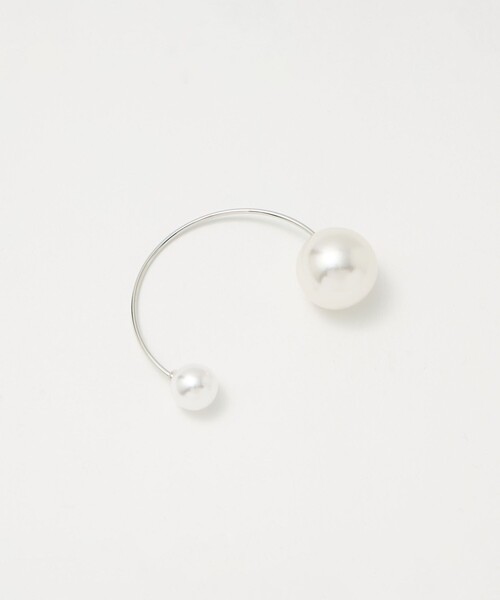 MARW UNITED ARROWS（マルゥ ユナイテッドアローズ）の「＜MARW UNITED ARROWS＞カーブ ブローチ（ブローチ/コサージュ・レディース・シルバー/ホワイト・FREE）」の5枚目の写真