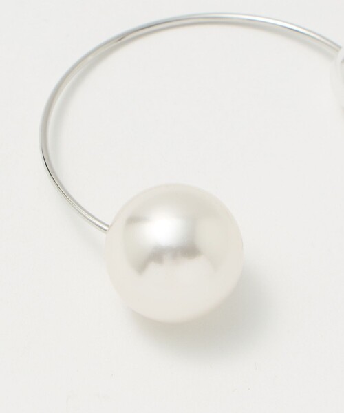 MARW UNITED ARROWS（マルゥ ユナイテッドアローズ）の「＜MARW UNITED ARROWS＞カーブ ブローチ（ブローチ/コサージュ・レディース・シルバー/ホワイト・FREE）」の6枚目の写真