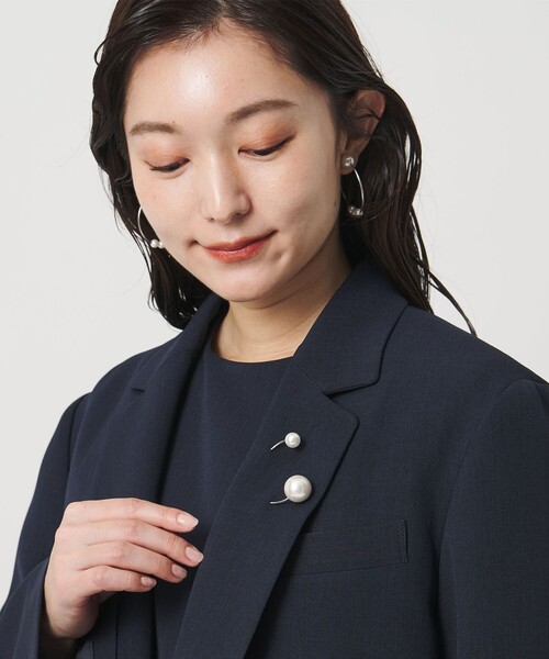 MARW UNITED ARROWS（マルゥ ユナイテッドアローズ）の「＜MARW UNITED ARROWS＞カーブ ブローチ（ブローチ/コサージュ・レディース・シルバー/ホワイト・FREE）」の11枚目の写真