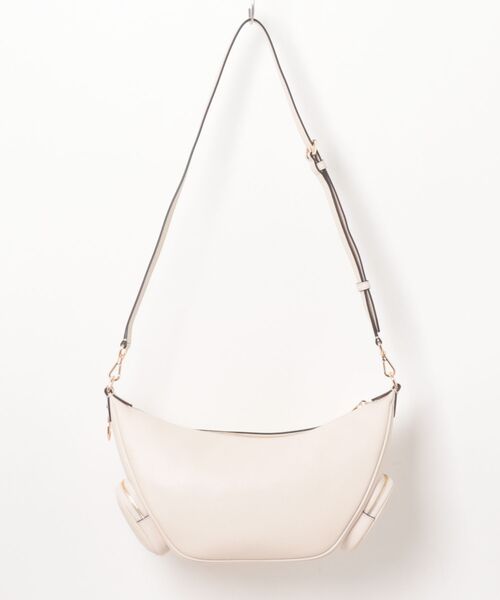 MICHAEL KORS（マイケルコース）の「MERRITT ぺブルレザー コンバーチブル ポケット ショルダー ミディアム（ショルダーバッグ・レディース・ベージュ系・FREE）」の2枚目の写真