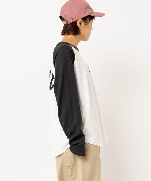 RNA(アールエヌエー)の「M2638 FLAME GHOSTラグランロンT(Tシャツ/カットソー・レディース・ホワイト×ブラック/イエロー/オレンジ・MEDIUM)」の5枚目の写真