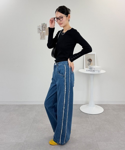 RCD（アールシーディー）の「袖口ボタンリブロングTシャツ（Tシャツ/カットソー・レディース・オフホワイト/ブラック・4L/3L/LL/L/M）」の12枚目の写真