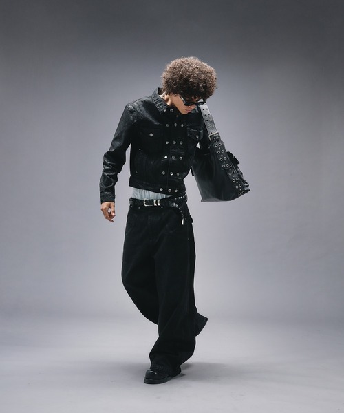 ANDER HUNK(アンダーハンク)の「Eyelet & Studs Shoulder Bag / アイレット&スタッズショルダーバッグ(ショルダーバッグ・メンズ・ブラック・FREE)」の17枚目の写真