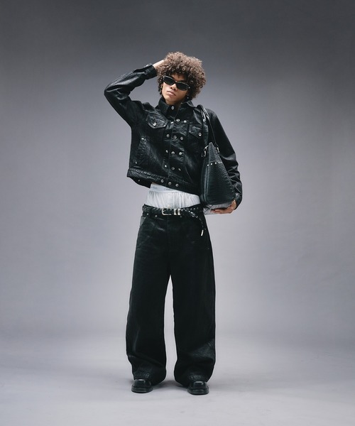 ANDER HUNK(アンダーハンク)の「Eyelet & Studs Shoulder Bag / アイレット&スタッズショルダーバッグ(ショルダーバッグ・メンズ・ブラック・FREE)」の20枚目の写真