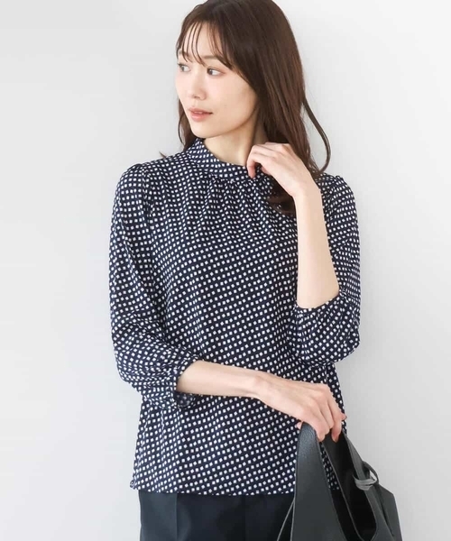 MK MICHEL KLEIN（エムケーミッシェルクラン）の「幾何柄ジャージーカットソー/洗える（Tシャツ/カットソー・レディース・ライトブルー/ネイビー・38）」の3枚目の写真