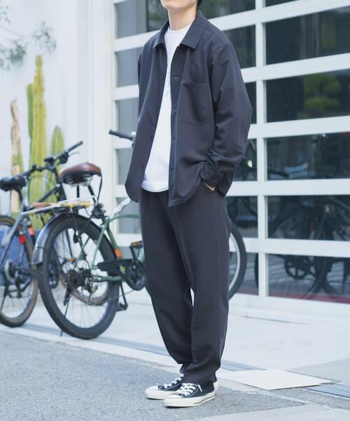 ITEMS URBANRESEARCH（アイテムズ アーバンリサーチ）の「『撥水/防汚/接触冷感』多機能ダブルポケットシャツジャケット（その他アウター・メンズ・チャコールグレー/ベージュ/ネイビー・MEDIUM/LARGE）」の5枚目の写真