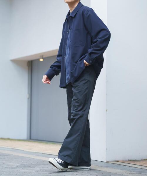 ITEMS URBANRESEARCH（アイテムズ アーバンリサーチ）の「『撥水/防汚/接触冷感』多機能ダブルポケットシャツジャケット（その他アウター・メンズ・チャコールグレー/ベージュ/ネイビー・MEDIUM/LARGE）」の12枚目の写真