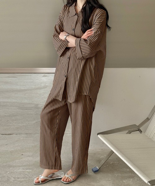 DAY CLOSET(デイ クローゼット)の「【セットアップ/こなれ見えワッシャー加工】7分袖 ストライプ柄 アシメラウンドヘム シャツ+ロングパンツ 上下2点セット レディース(ルームウェア/パジャマ・レディース・グレー/ブルー/ホワイト/ブラウン/ライトブルー・L/M/S)」の12枚目の写真