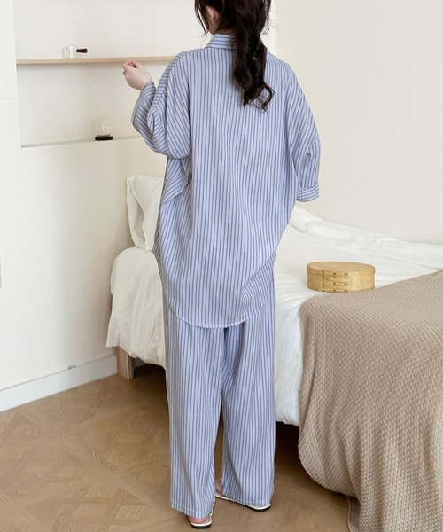 DAY CLOSET(デイ クローゼット)の「【セットアップ/こなれ見えワッシャー加工】7分袖 ストライプ柄 アシメラウンドヘム シャツ+ロングパンツ 上下2点セット レディース(ルームウェア/パジャマ・レディース・グレー/ブルー/ホワイト/ブラウン/ライトブルー・L/M/S)」の14枚目の写真