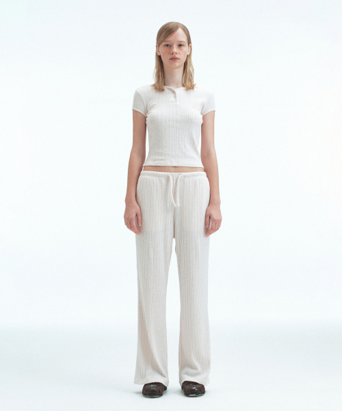 Rest&Recreation（レストアンドレクリエーション）の「BUTTON-UP CAP SLEEVE TOP - LIGHT PINK（Tシャツ/カットソー・レディース・その他・ONE）」の3枚目の写真