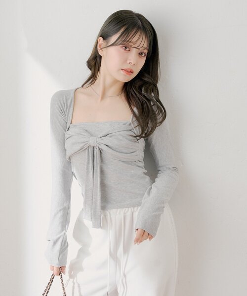 Chico(チコ)の「ボレロ風リボントップス(Tシャツ/カットソー・レディース・グレー/ピンク/アイボリー/ブラック・FREE)」の8枚目の写真