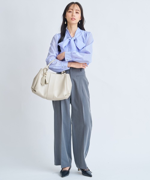 NOELA（ノエラ）の「モチーフ付き２ＷＡＹショルダーバッグ（ショルダーバッグ・レディース・ベージュ/モカ・フリー）」の10枚目の写真