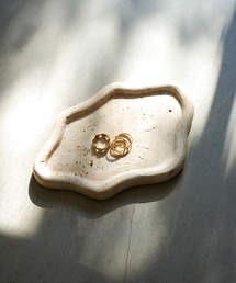 TRAVERTINE TRAY 3LEGS トレイ（収納グッズ）｜journal standard