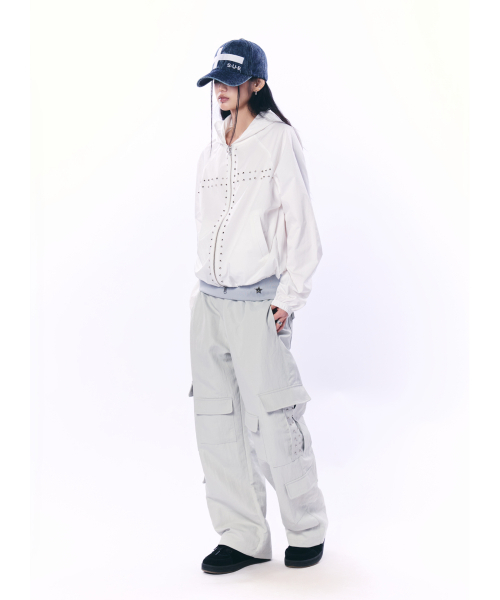 SETUP-EXE(セットアップイーエックスイー)の「STUDDED HOOD WINDBREAK / WHITE(ナイロンジャケット・レディース・その他・OS)」の3枚目の写真